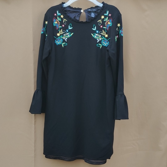 🍎2 Items/$12 OLIVIA & GRACE BOHO STYLE BELL SLEEVE BLACK DRESS SIZE LARGE - Picture 7 of 11